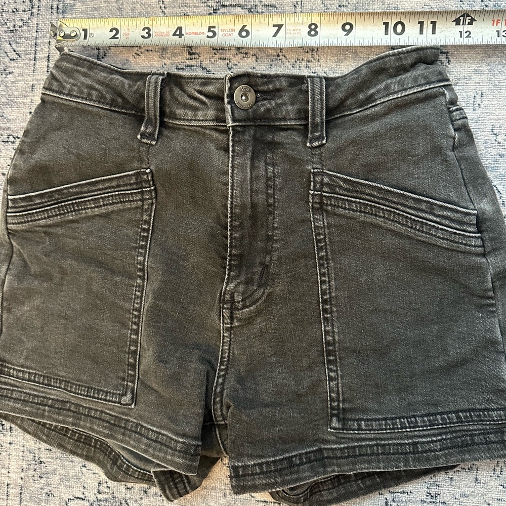 VANS SHORTS - Picture 5 of 8